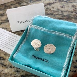 Tiffany & CO cuff links